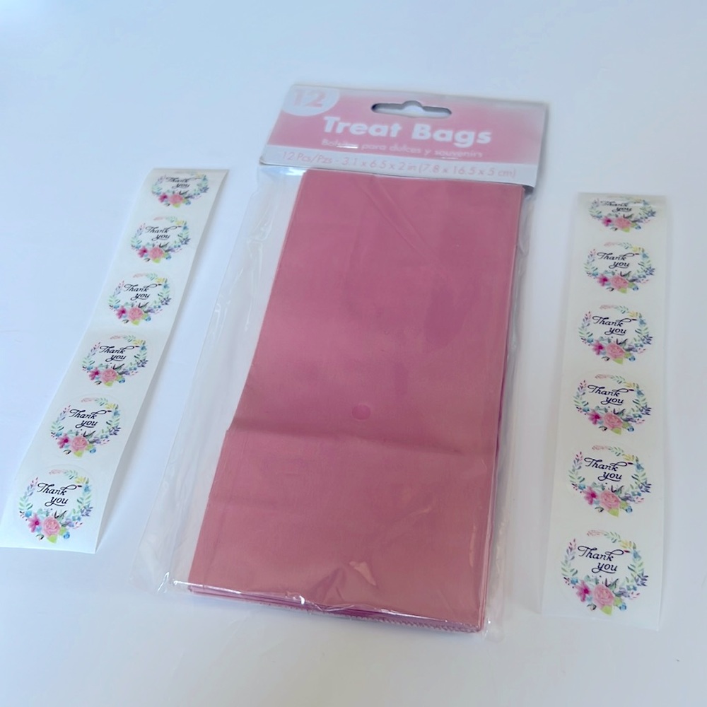 🆕 NEW 24 pcs Treat Bags Paper Bags, 12 sacs à surprise with Stickers
